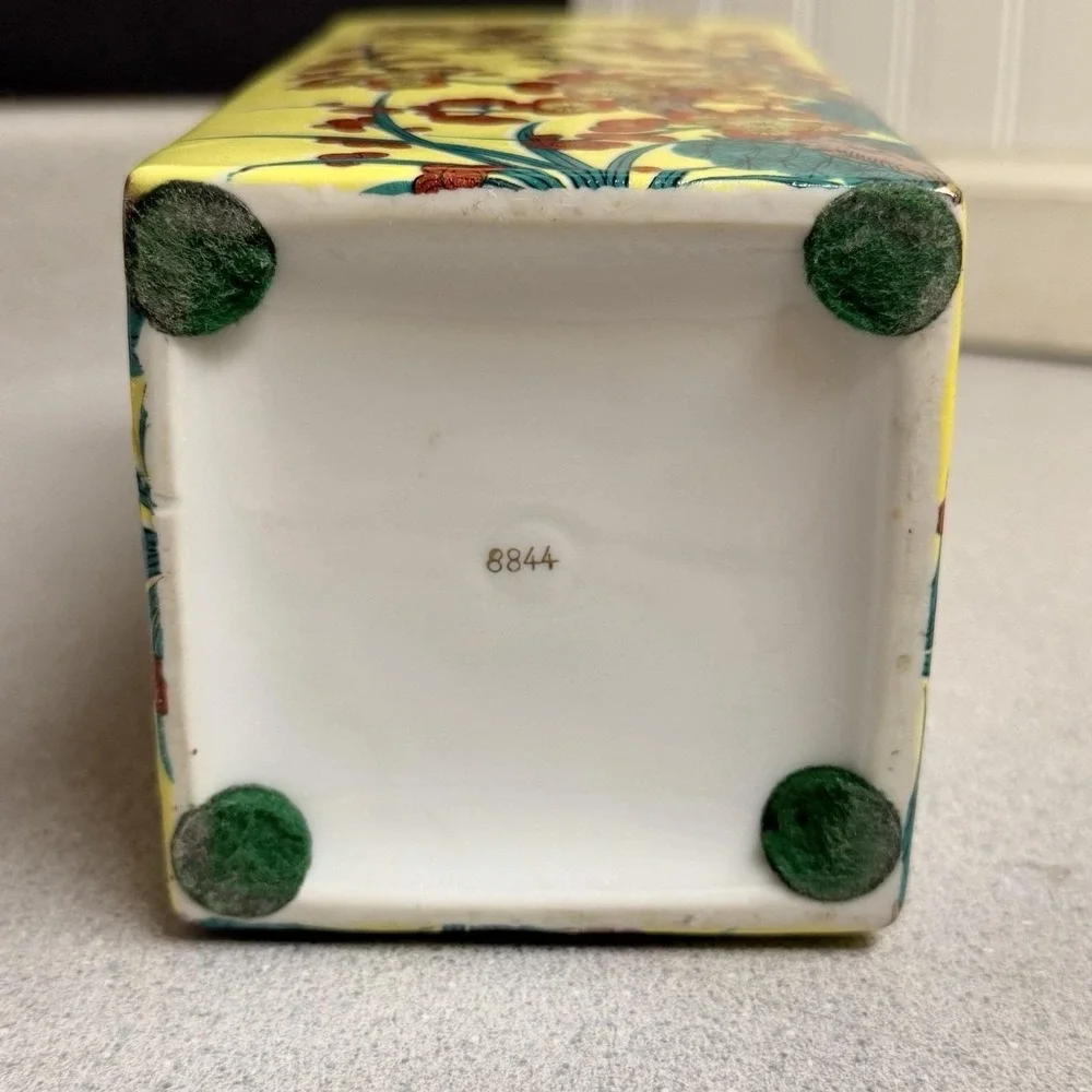 Chinese Square Flower Vase Fine Porcelain Hand Glazed Gold Imperial Yellow 16